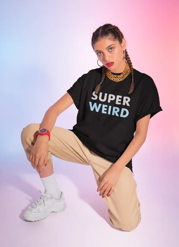 Super Weird: Oversized T-Shirts